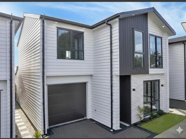 mangere, 5 bedrooms