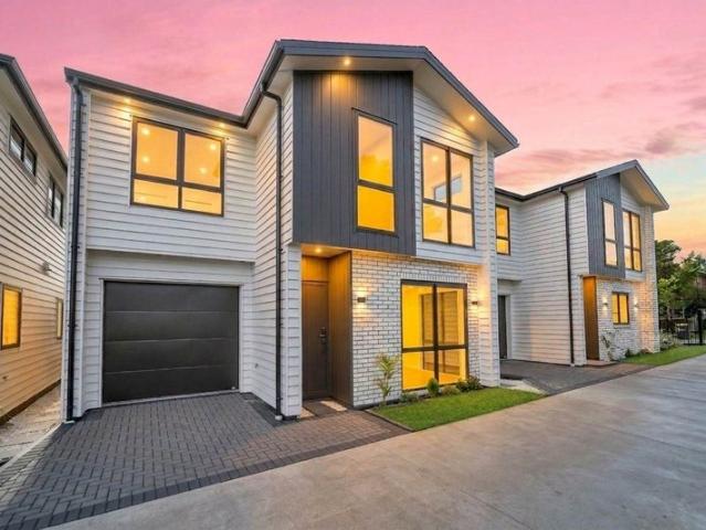 mangere, 5 bedrooms