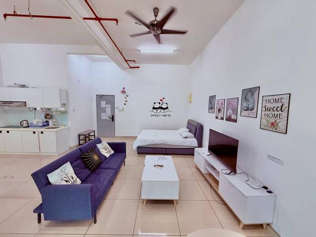 Manhattan Austin Heights Fully Furnished Renovated Freehold