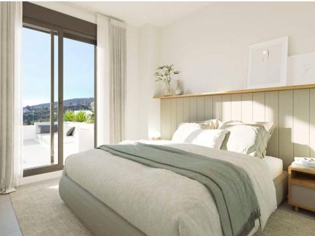 Manilva: Ultimas 2 unidades disponibles, Chalets Adosados con vistas al mar y Gibraltar, cerca de la