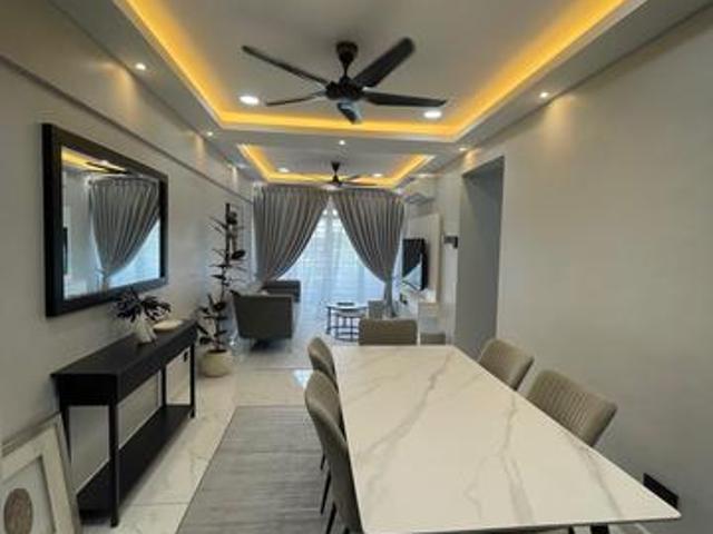 Manimalist modern apartment fully furnish with pool coway internet
