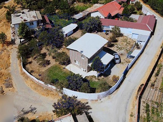 Manisa Çamköy 'de, Doğa içinde Fırsat Müstakil Ev