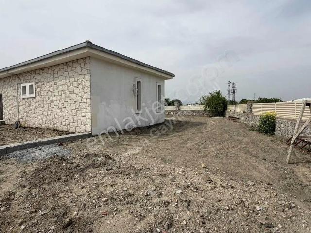 Manisa Şehzadeler Güzelköy Mah. 3+1 Site İçerisinde Sıfır Villa
