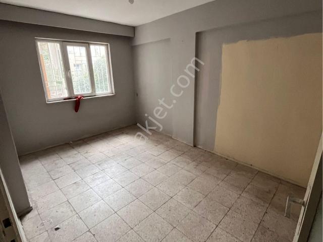 Manisa Şehzadeler Peker Mahallesi 3+1 2. Kat Kısmi Özellikli Satılık Daire