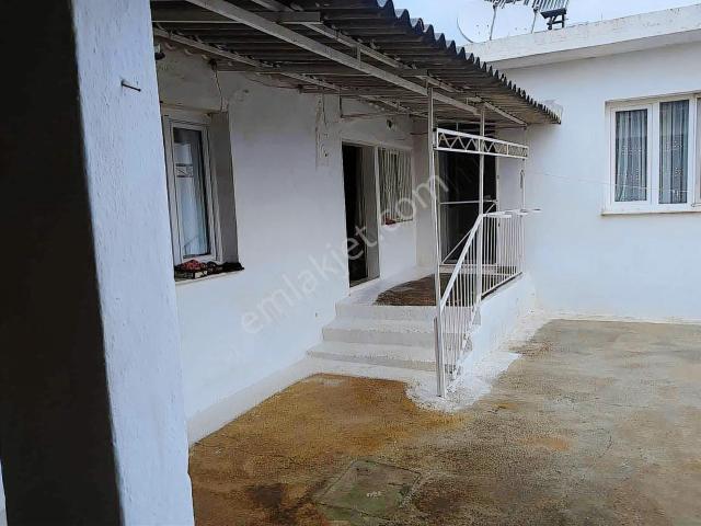 Manisa Şehzadeler Sancaklı Bozköy De Satılık Müstakil Köy Evi