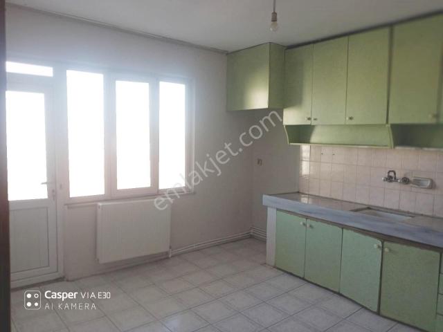 Manisa Kırkağaç Da Satılık 2+1 Doğalgazlı+balkonlu Çiğli Serkan Dan
