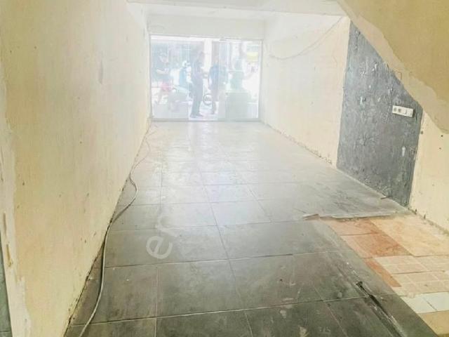 Manisa Merkez De Kiralık İşyeri