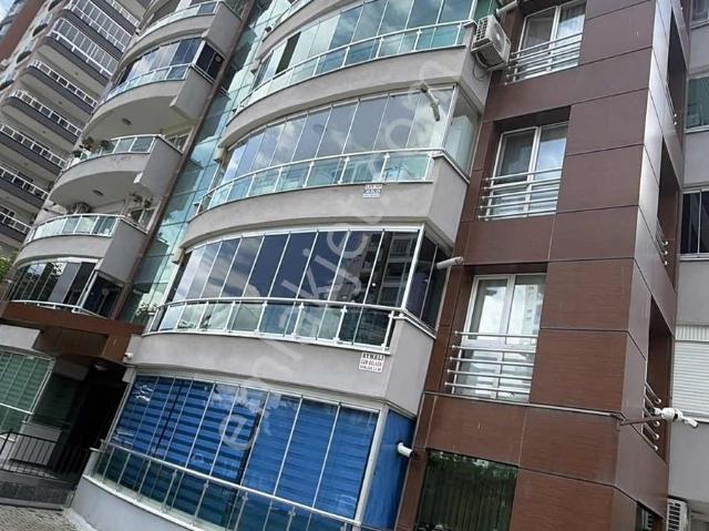 Manisa Yunusemre Cumhuriyet Mah. Kiralık 145 Metre² 3 + 1 Daire
