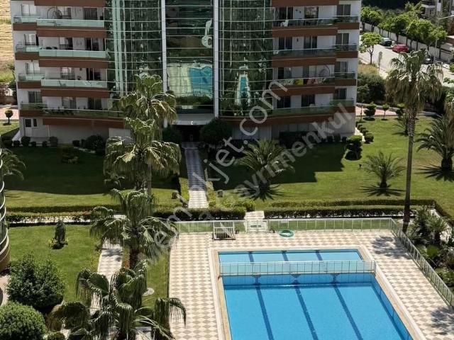 Manisa Yunusemre Güzelyurt Mahalleinde Satılık 4+1 Site Dairesi