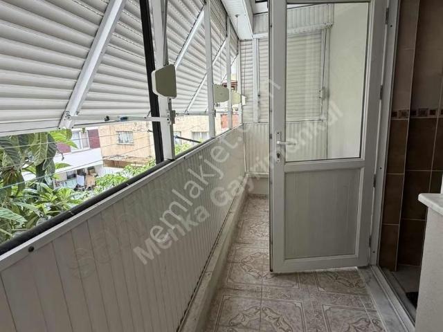 Manisa Yunusemre Topçuasım Mahallesinde Satılık 3+1 T Daire