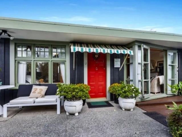 manly, 2 bedrooms