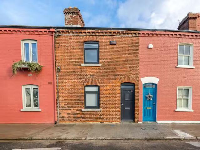Manning's, 19 Ossory Road, North Strand, Dublin 3, D03EK52 is.