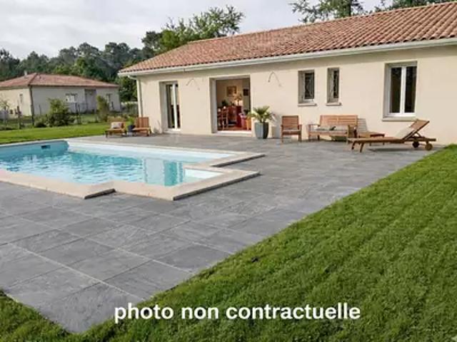 Mano 40410 Achat / Vente maison 4 pièces t4 au dernier étage piscine