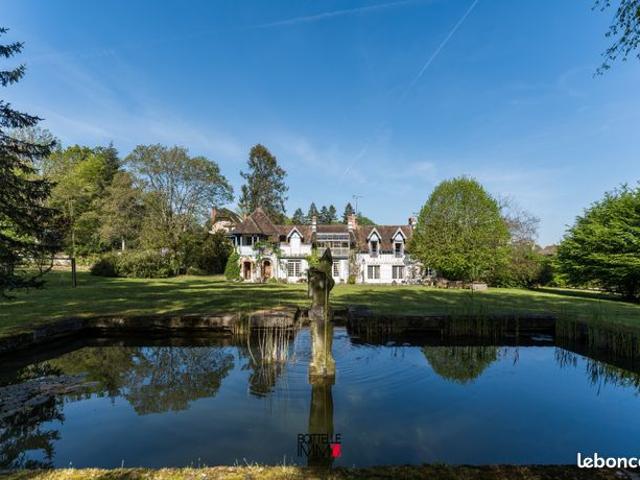 Manoir 10 pièces 300 m²