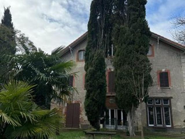 Manoir 15 pièces 518 m²