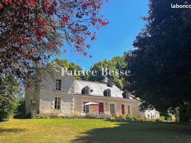 Manoir 18 pièces 440 m²