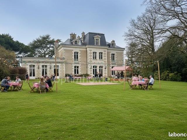 Manoir 23 pièces 613 m²