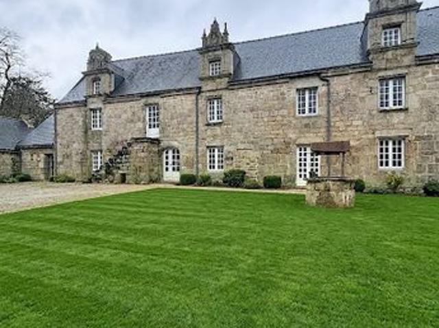 Manoir 300 m² Persquen