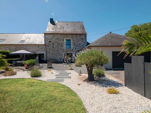 Manoir 5 pièces 211 m²