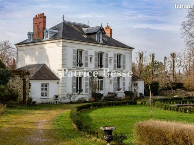 Manoir 5 pièces 403 m²