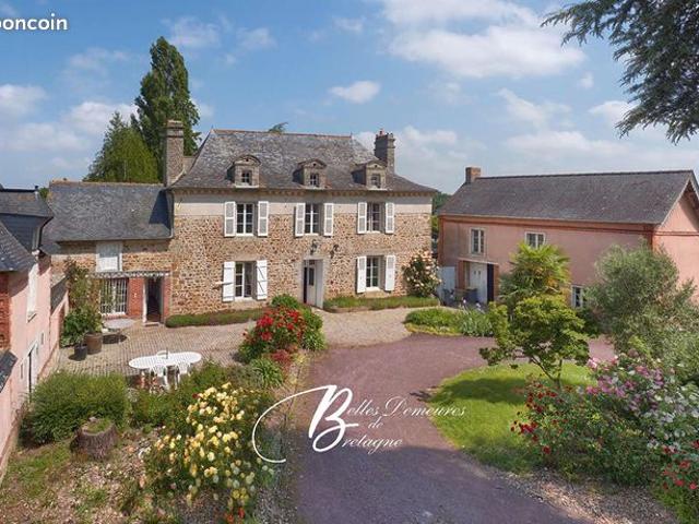 Manoir 6 pièces 195 m²