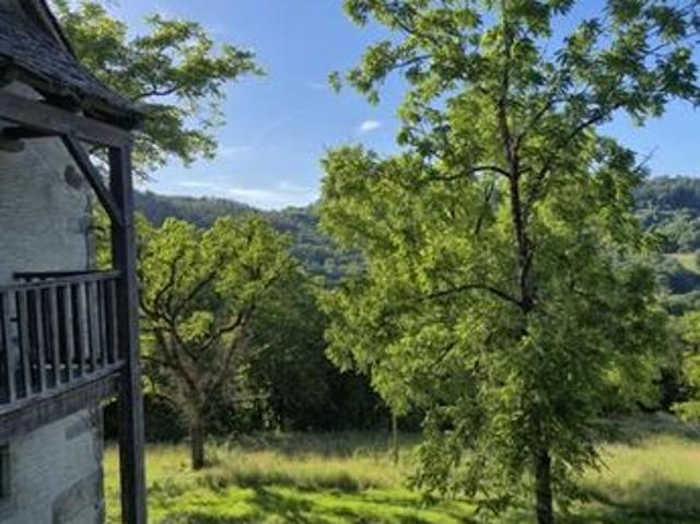 Manoir 8 pièces 180 m²