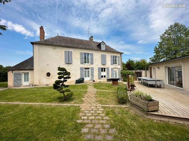 Manoir 9 pièces 190 m²
