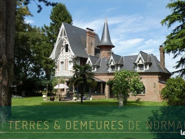 Manoir 9 pièces 245 m²