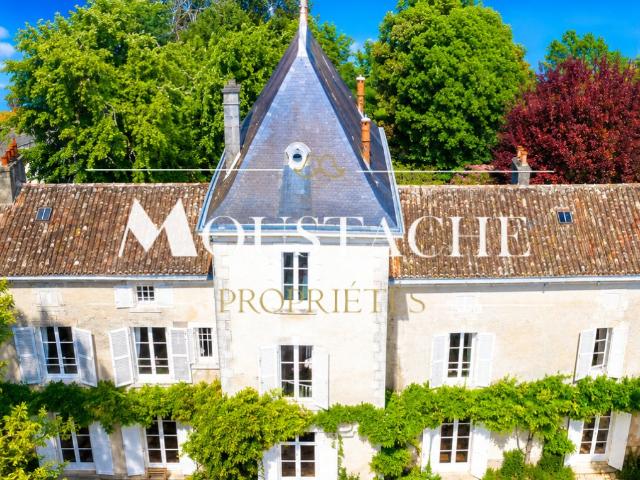 MANOIR DU XVIIIe & SA MAISON DE GARDIEN PARC ARBORÉ DE 2 HECTARES