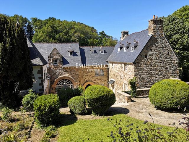 Manoir XVIIIème siècle à vendre, Ploubazlanec vue mer