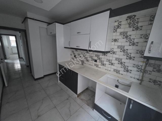 Manolya Parkı Yakını 2+1 Otoparklı Daire