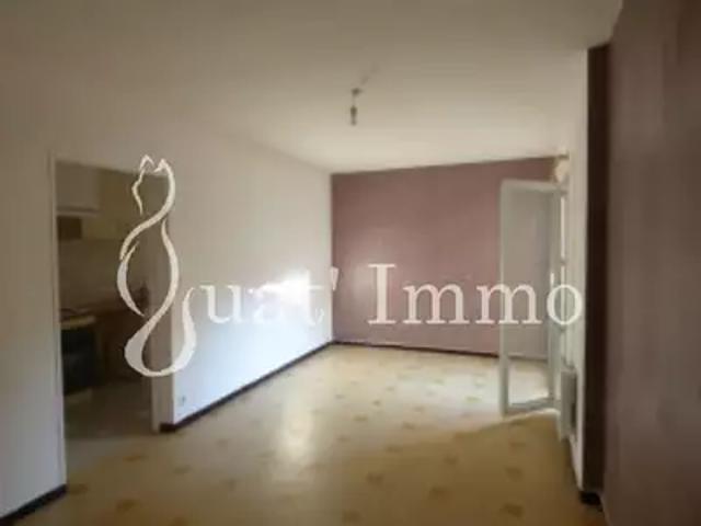 Manosque 04100 Achat / Vente appartement 3 pièces t3 au dernier étage