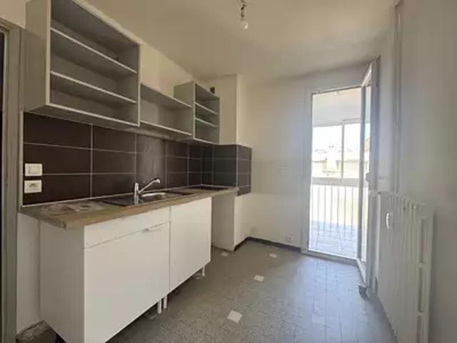 Manosque 04100 Location appartement 3 pièces t3