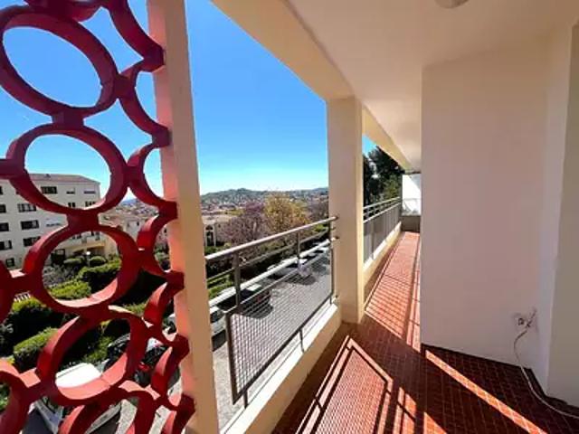 Manosque 04100 Location appartement 3 pièces t3 cave balcon
