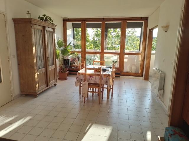 Manosque: appartement avec balcon en vente 129000 €