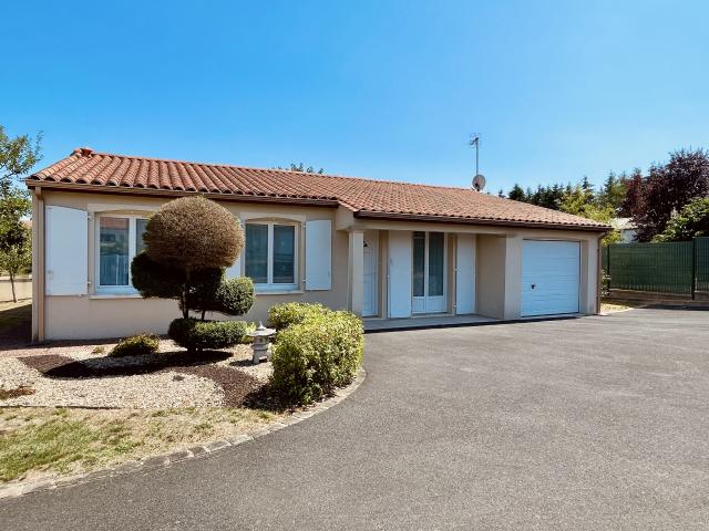 Manot Location Maison 16