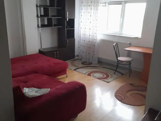 Mansardă de închiriat cu vedere la Dunăre Micro 21