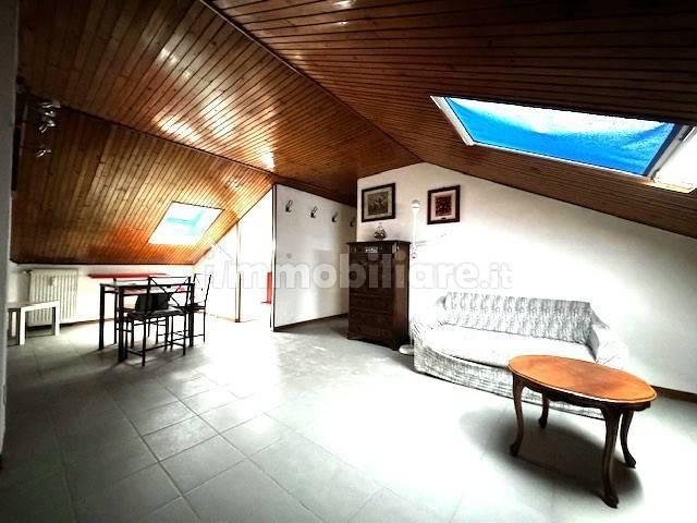 Mansarda 50 m², Centro, Acqui Terme