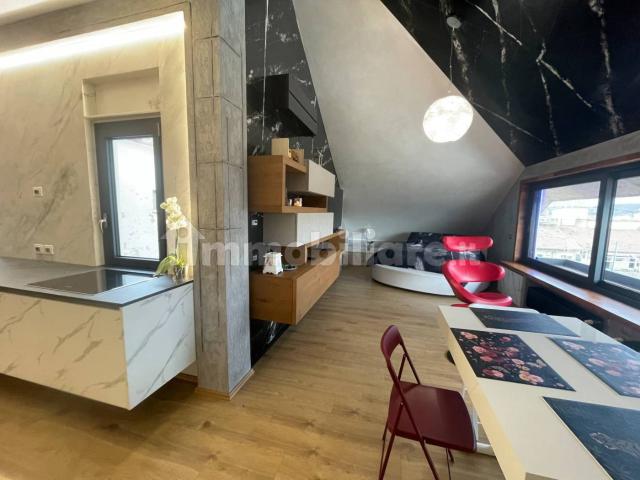 Mansarda via Chieti 21, Via Venezia Lungofiume Paolucci, Pescara