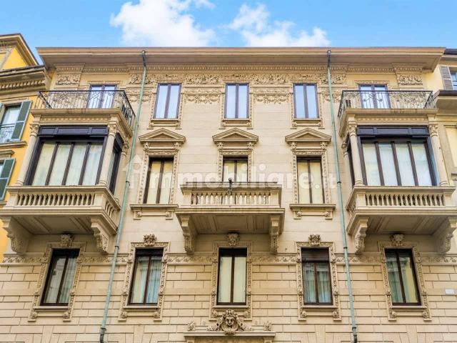 Mansarda via Brera, Brera, Milano