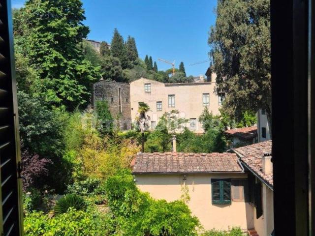Mansarda via di San Niccolò, San Niccolò, Firenze