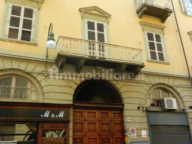 Mansarda via San Massimo 44, Via della Rocca, Torino