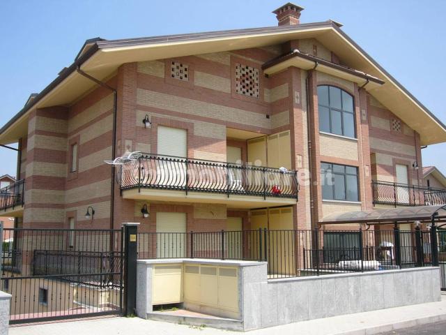 Mansarda via Ticino 6, Centro, Orbassano