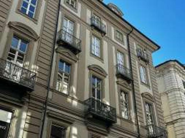 Mansarda arredata Centro