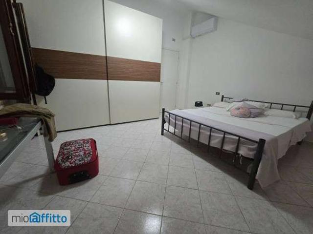 Mansarda arredata Chieti città