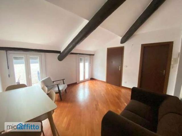 Mansarda arredata Città studi, lambrate, udine, loreto