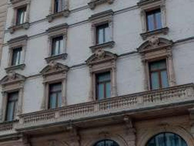 Mansarda arredata con terrazzo Centro storico, brera
