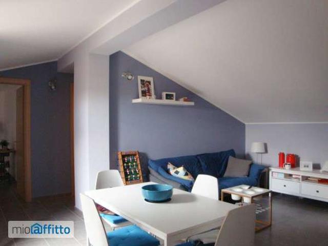 Mansarda arredata con terrazzo Floridia