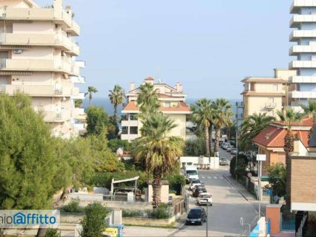 Mansarda arredata con terrazzo Porto d'ascoli