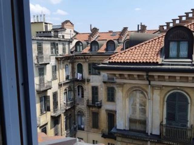 Mansarda arredata corso vittorio 350 euro